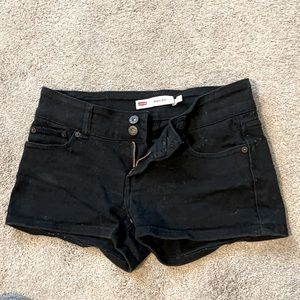 Levi shorts